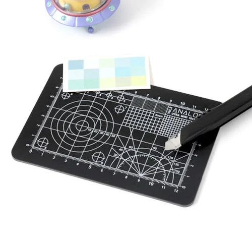ANALOG - Mini Cutting Mat 4"x6"