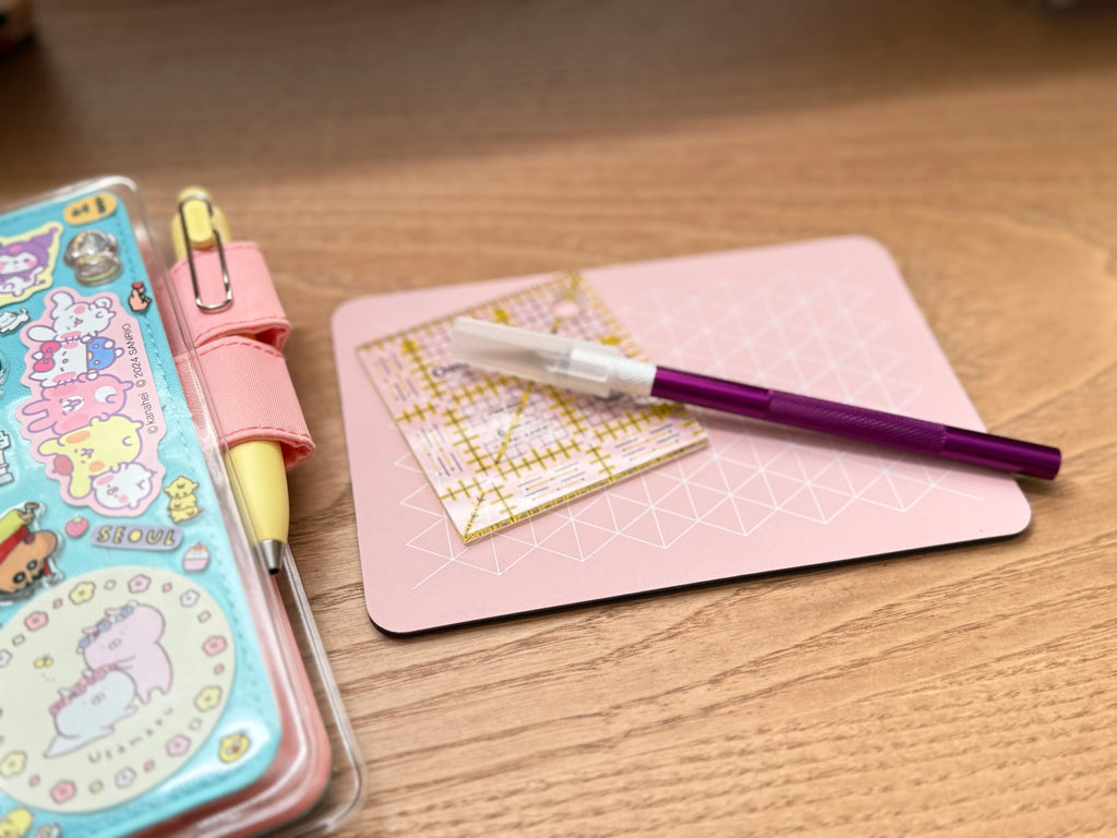 ANALOG - Mini Cutting Mat 4"x6"